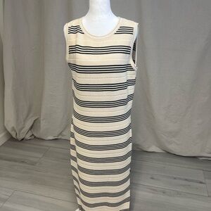 Pretty Garden Sleeveless Striped Maxi Dress Black and Cream Sz M